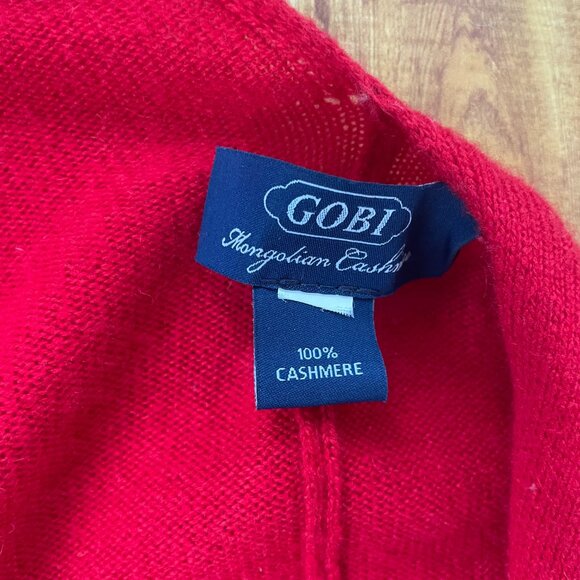GOBI Red cashmere Wraparound Scarf - Picture 5 of 6